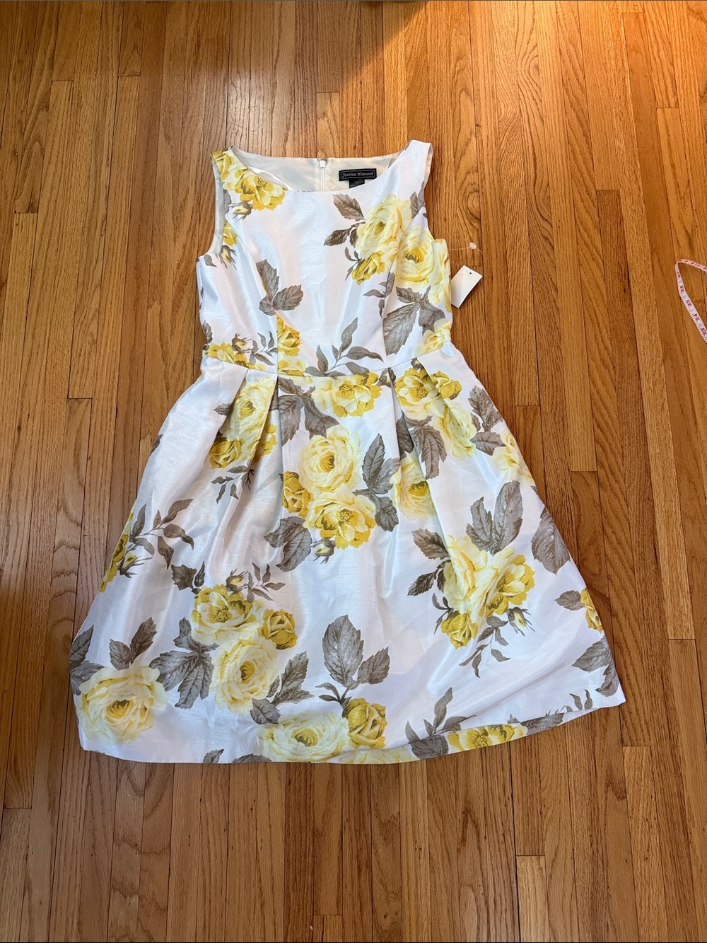 Jessica Howard White Dress with Yellow Floral Print
